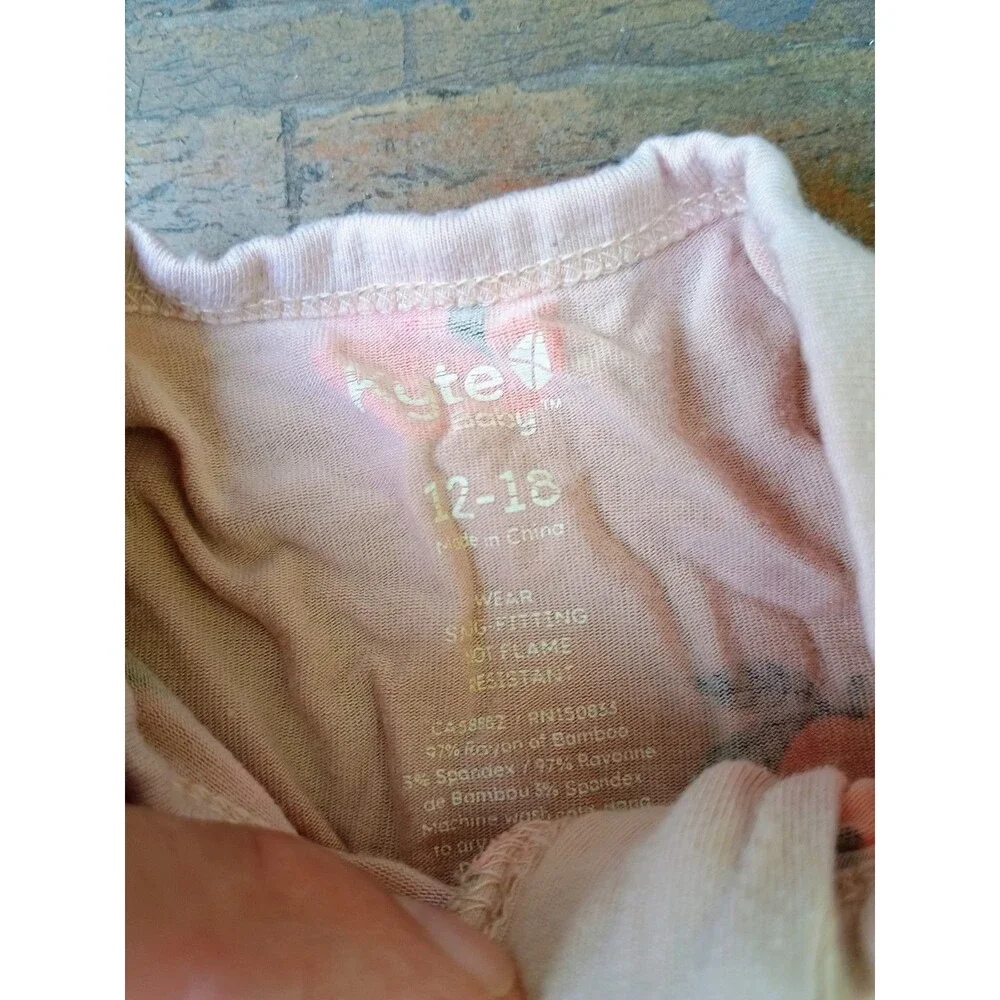 Kyte Baby Girls Sleeper Lot Pajamas Hibiscus Peach 12-18 Months